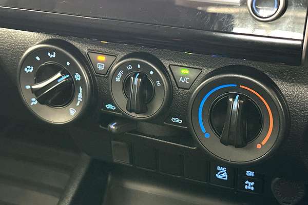 2022 Toyota Hilux SR GUN126R 4X4