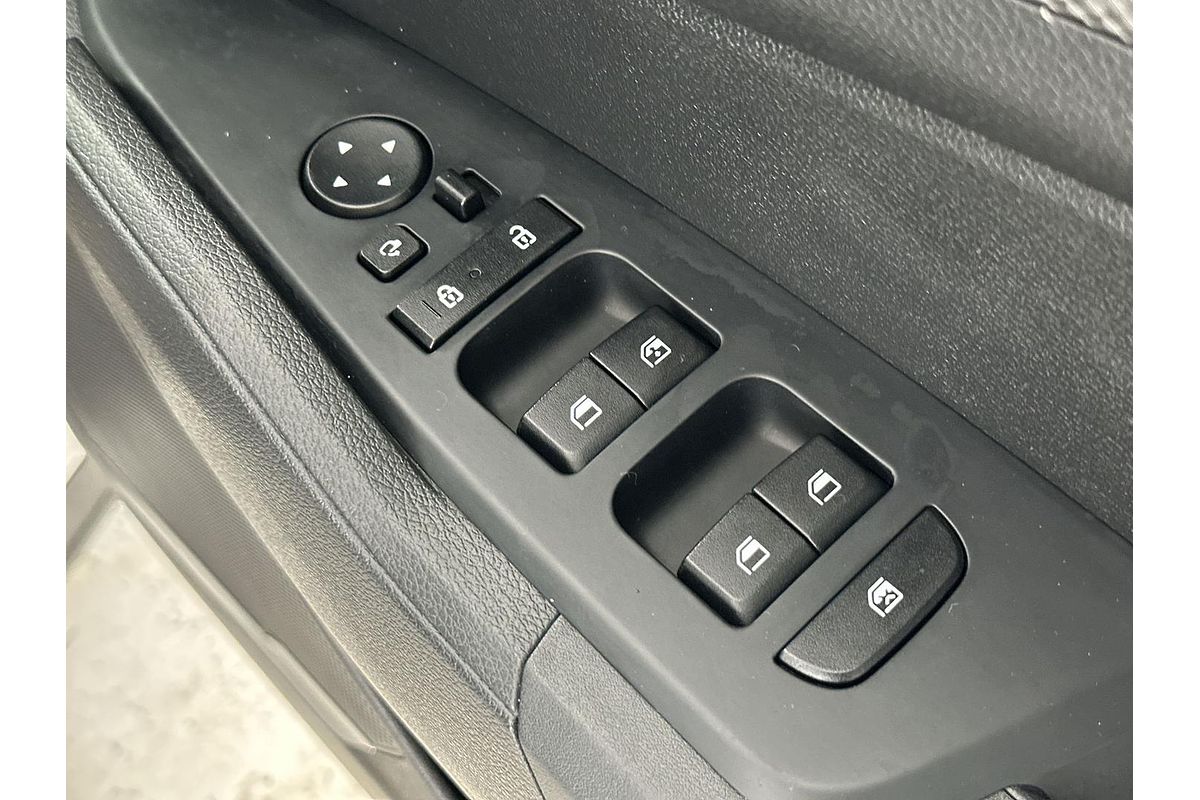 2023 Kia Sportage S NQ5