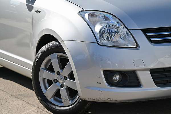 2008 Suzuki Swift RS415