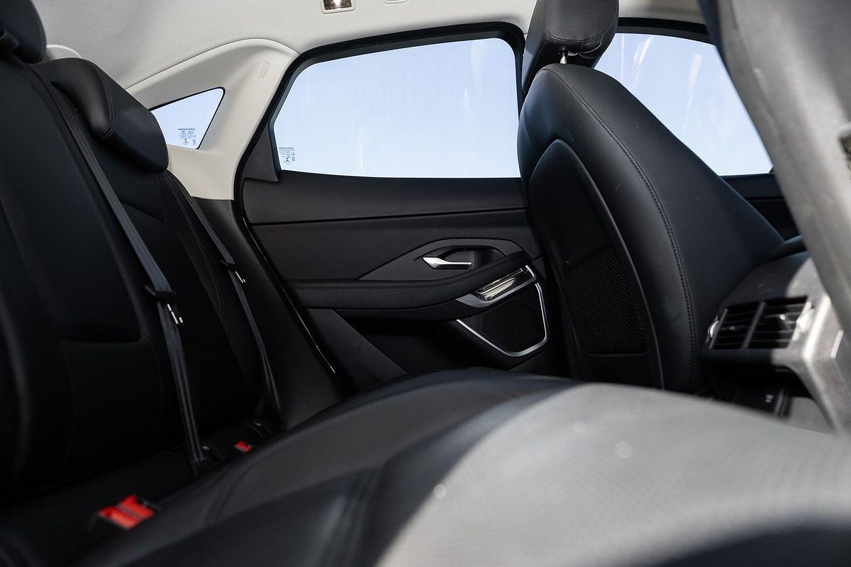 2019 Jaguar E-PACE P200 SE X540
