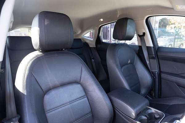 2019 Jaguar E-PACE P200 SE X540