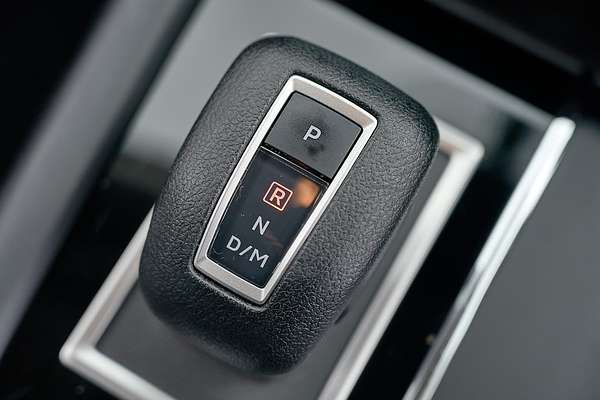 2024 Mitsubishi Outlander ES ZM