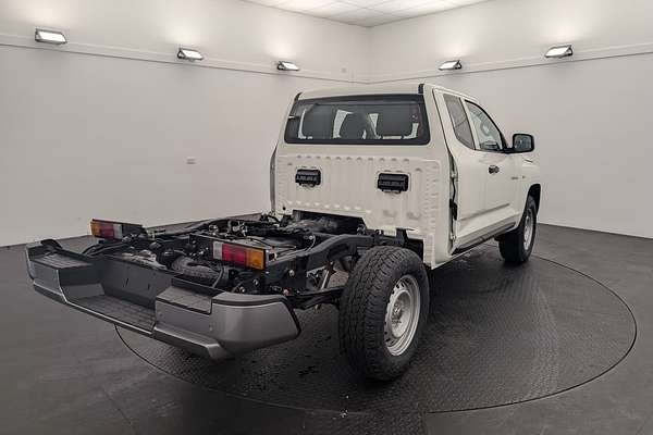2025 Mitsubishi MV4W30