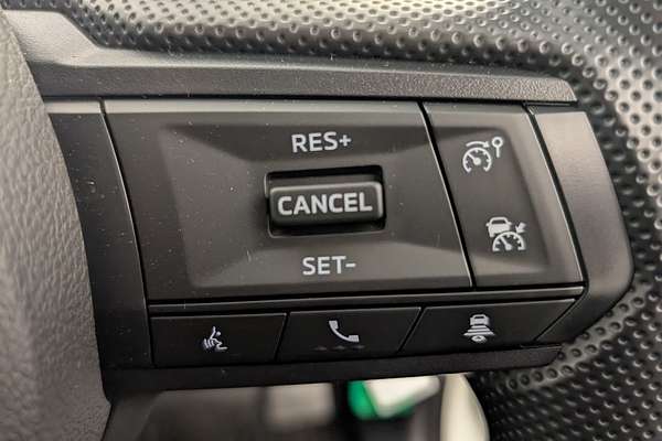 2025 Mitsubishi MV4W30