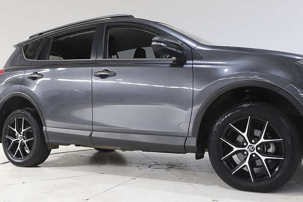 2018 Toyota RAV4 GXL ZSA42R