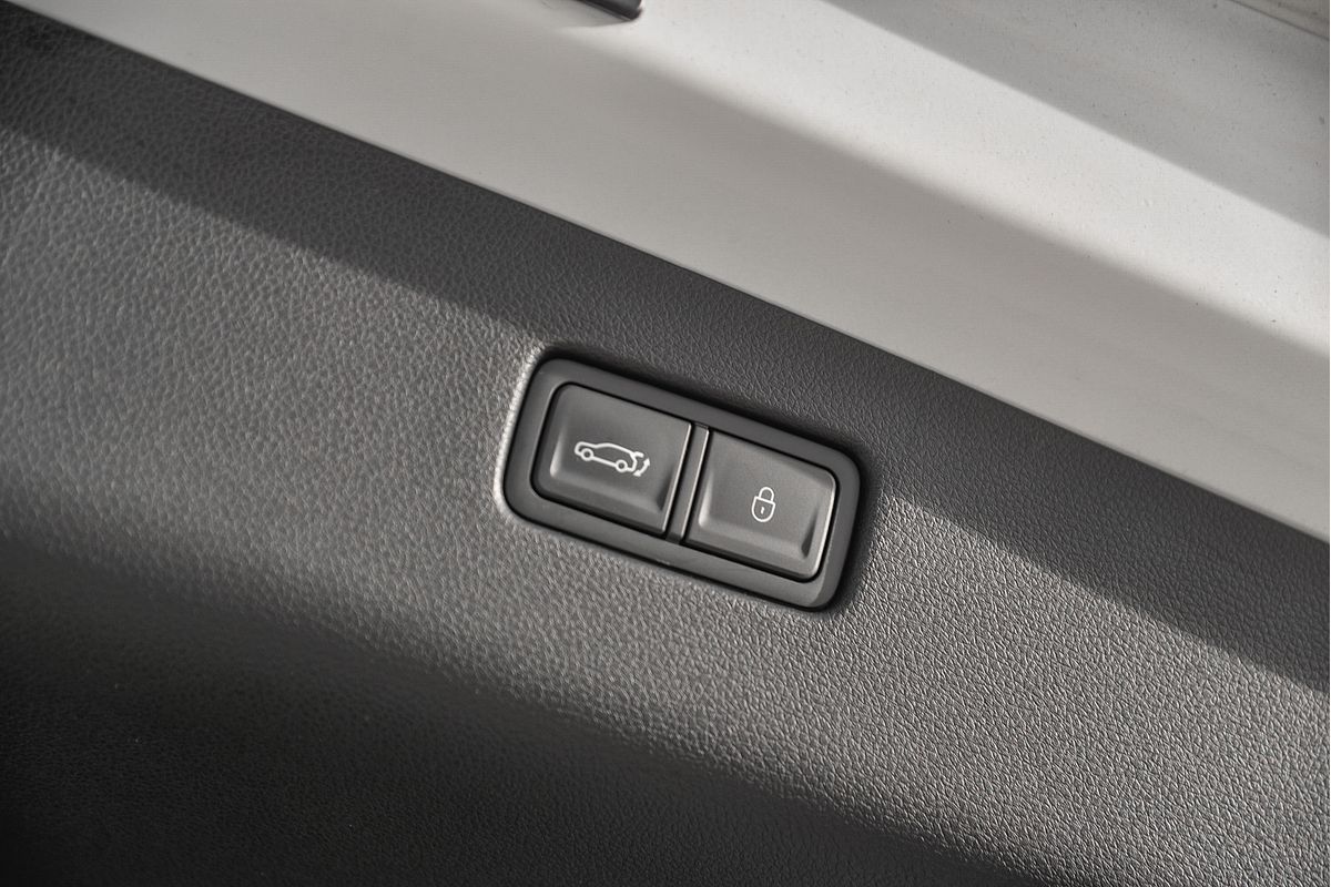 2024 Genesis GV70 2.5T AWD JK.V2