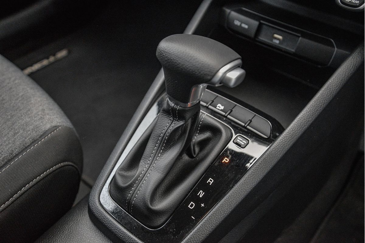 2022 Kia Stonic S YB
