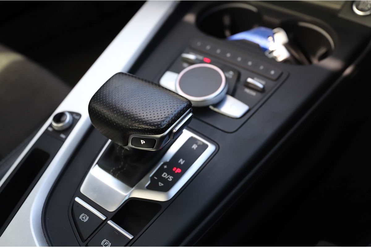 2016 Audi A4 sport B9