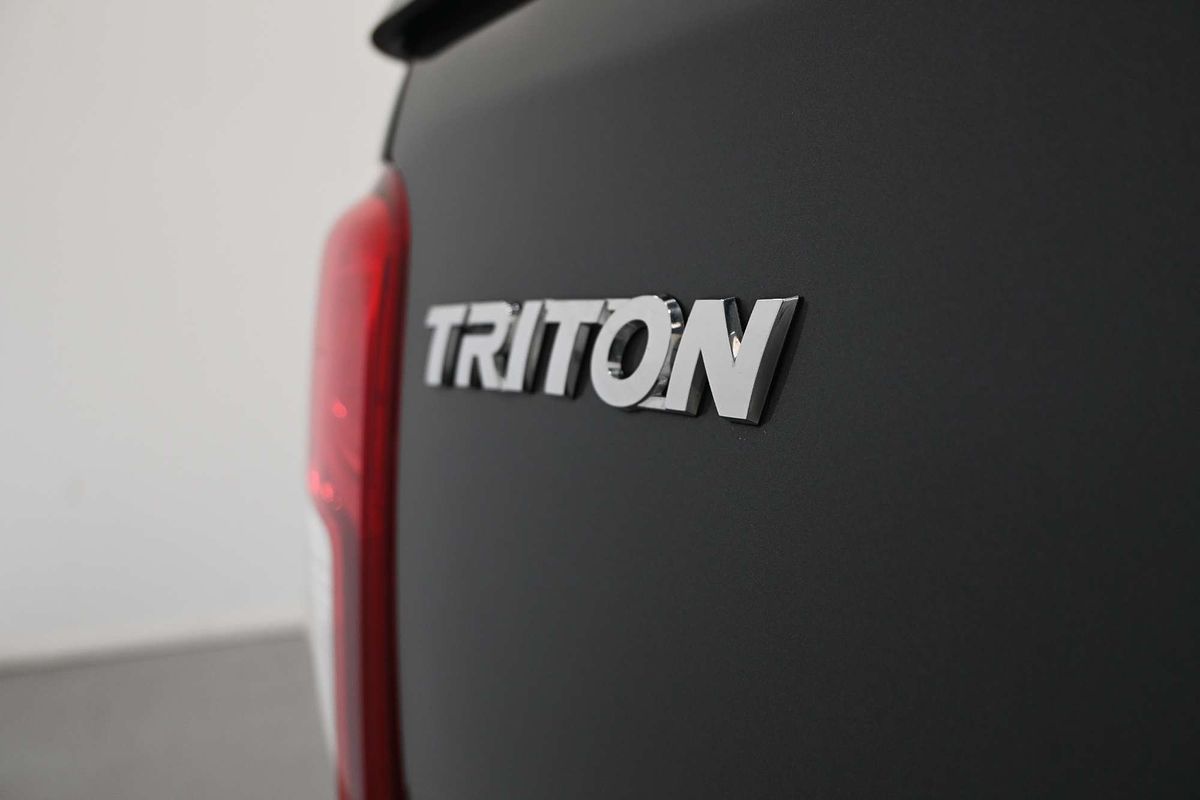 2022 Mitsubishi Triton GSR MR 4X4