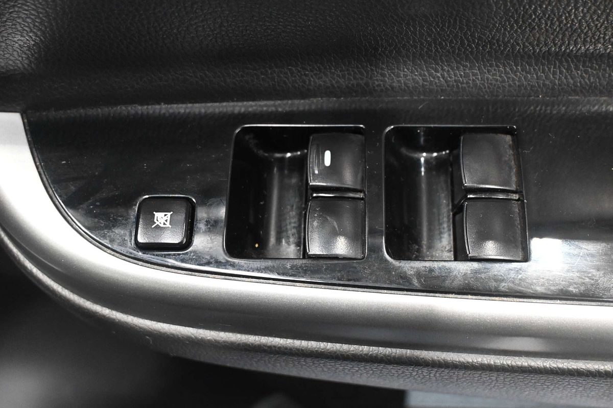 2022 Mitsubishi Triton GSR MR 4X4