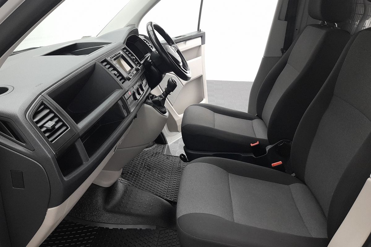 2019 Volkswagen Transporter TDI340 T6 SWB