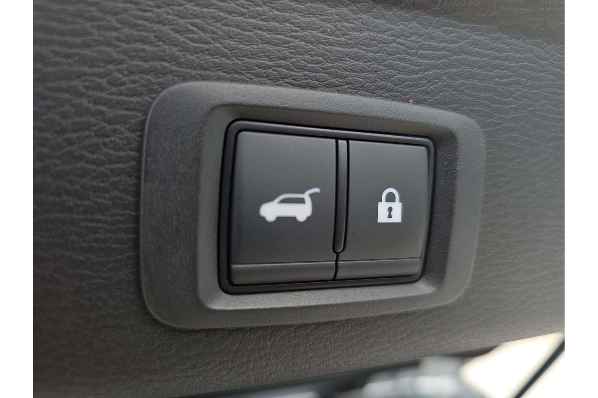2025 Mitsubishi Outlander PHEV Exceed Tourer ZM