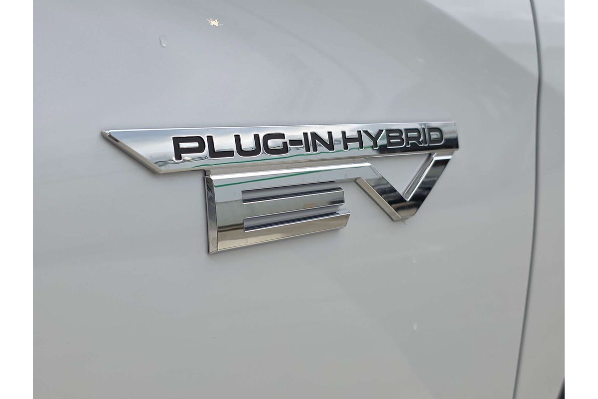 2025 Mitsubishi Outlander PHEV Exceed Tourer ZM