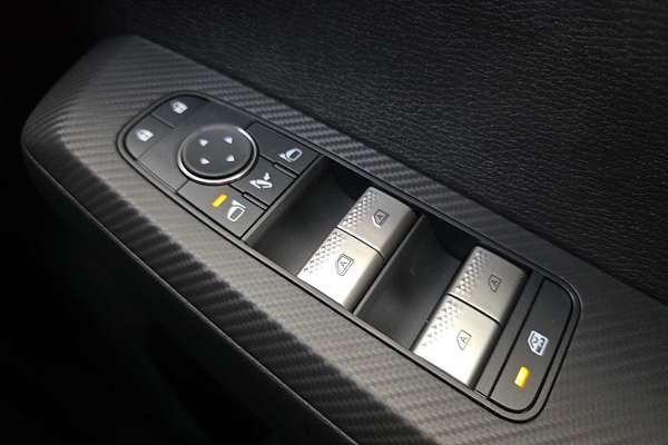 2025 Mitsubishi Outlander PHEV Exceed Tourer ZM