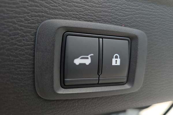 2025 Mitsubishi Outlander PHEV Exceed Tourer ZM