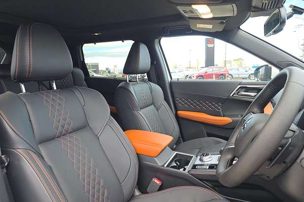 2025 Mitsubishi Outlander PHEV Exceed Tourer ZM