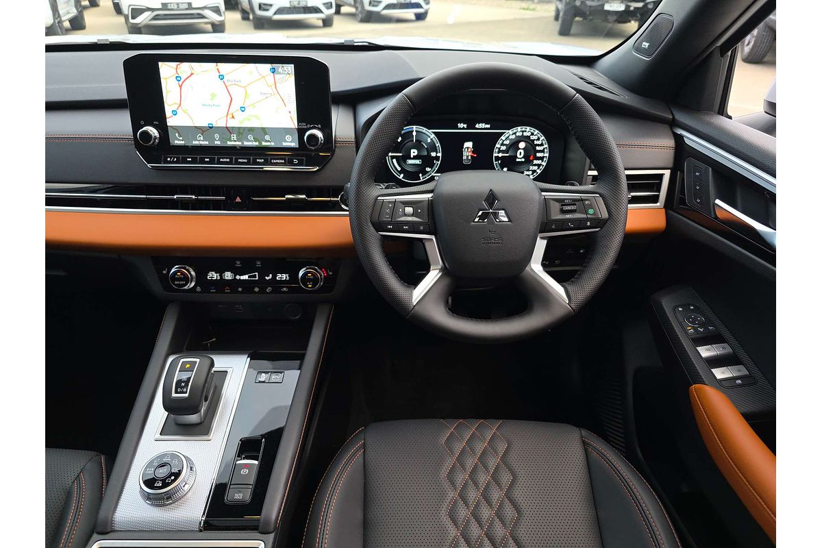 2025 Mitsubishi Outlander PHEV Exceed Tourer ZM