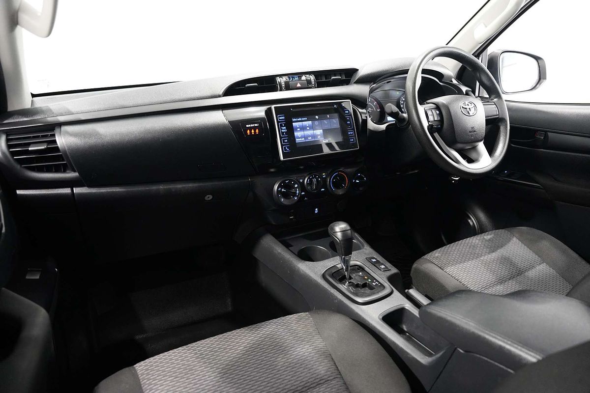 2019 Toyota Hilux Workmate GUN125R 4X4