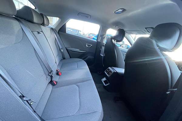 2025 Kia K4 Sport CL4m