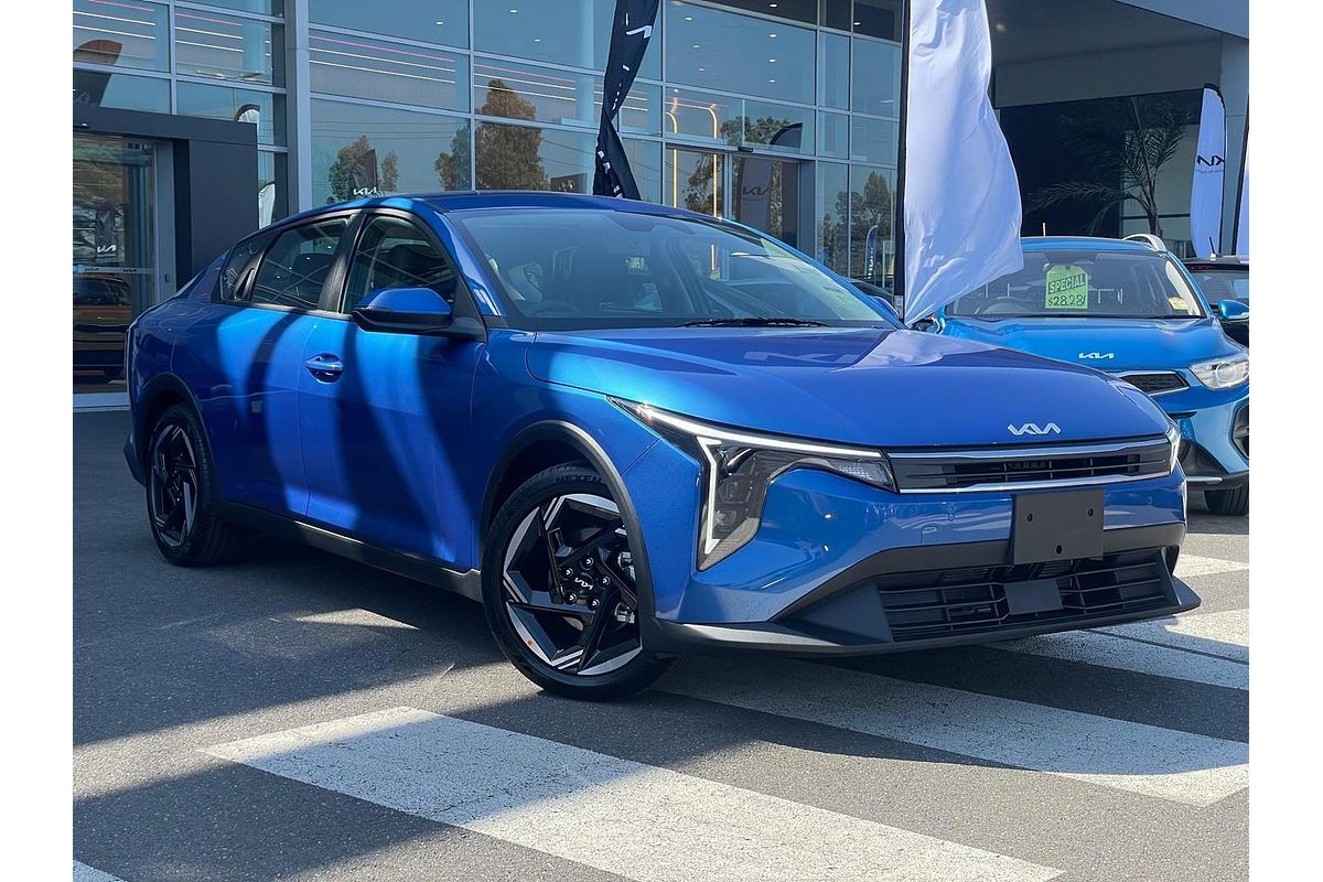 2025 Kia K4 Sport CL4m