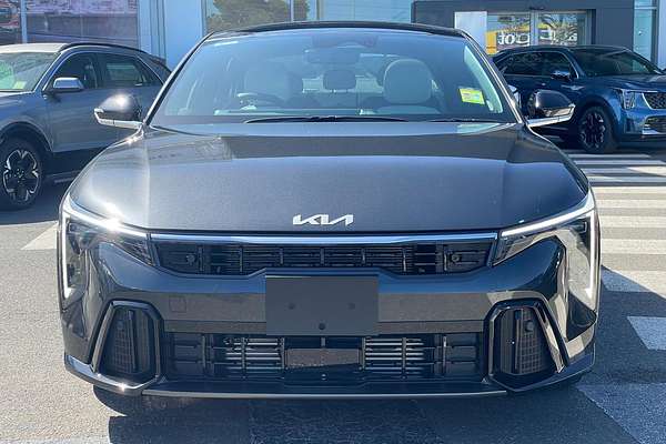 2025 Kia K4 GT-Line CL4m