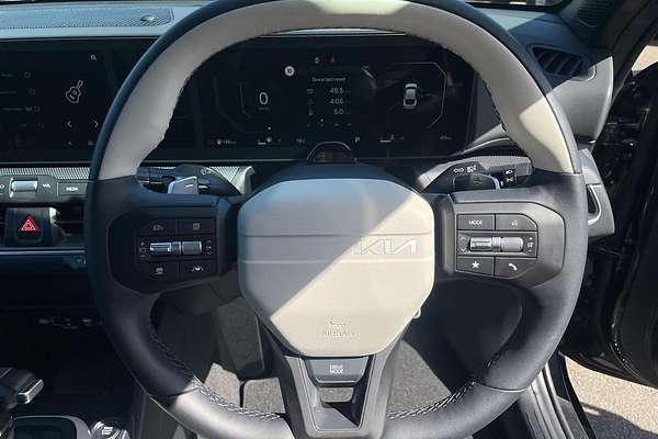 2025 Kia K4 GT-Line CL4m
