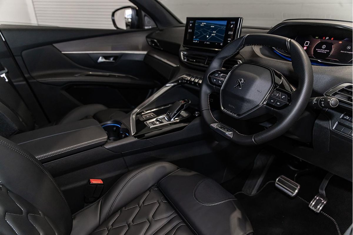 2023 Peugeot 5008 GT Sport P87