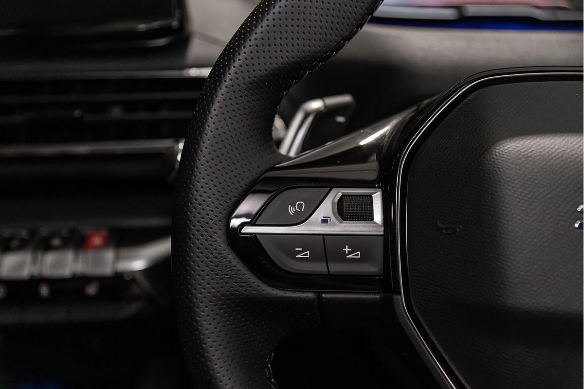 2023 Peugeot 5008 GT Sport P87