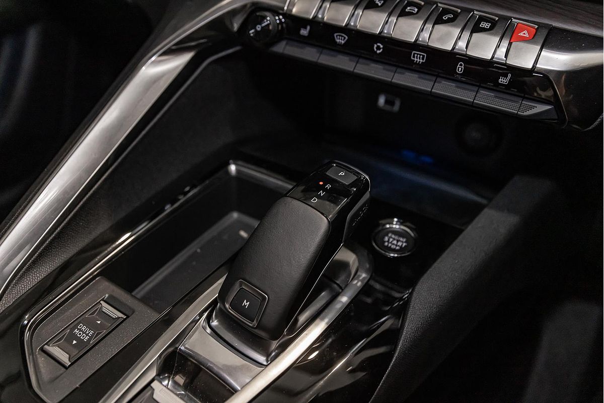 2023 Peugeot 5008 GT Sport P87