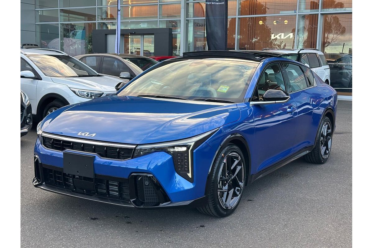 2025 Kia K4 GT-Line CL4m