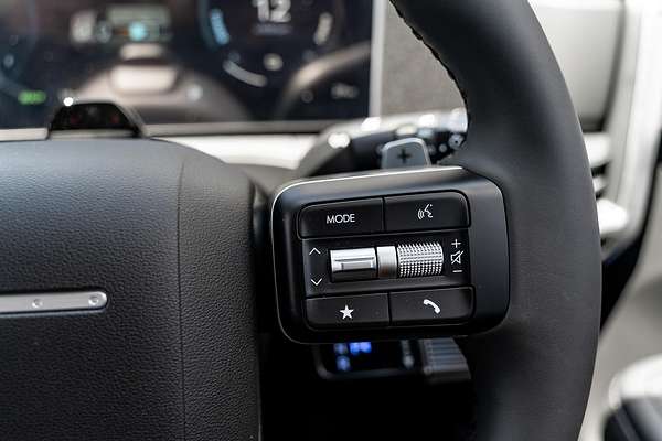2025 Hyundai Santa Fe Hybrid Elite MX5.V1