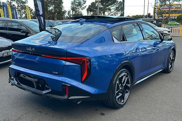 2025 Kia K4 GT-Line CL4m