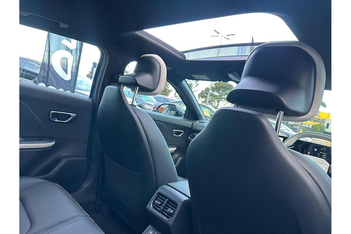 2025 Kia K4 GT-Line CL4m