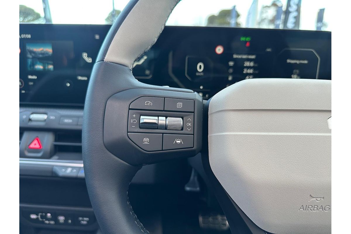 2025 Kia K4 GT-Line CL4m