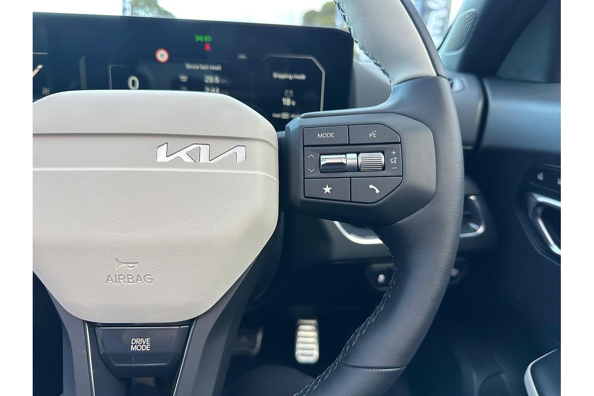 2025 Kia K4 GT-Line CL4m