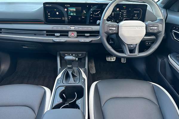 2025 Kia K4 GT-Line CL4m