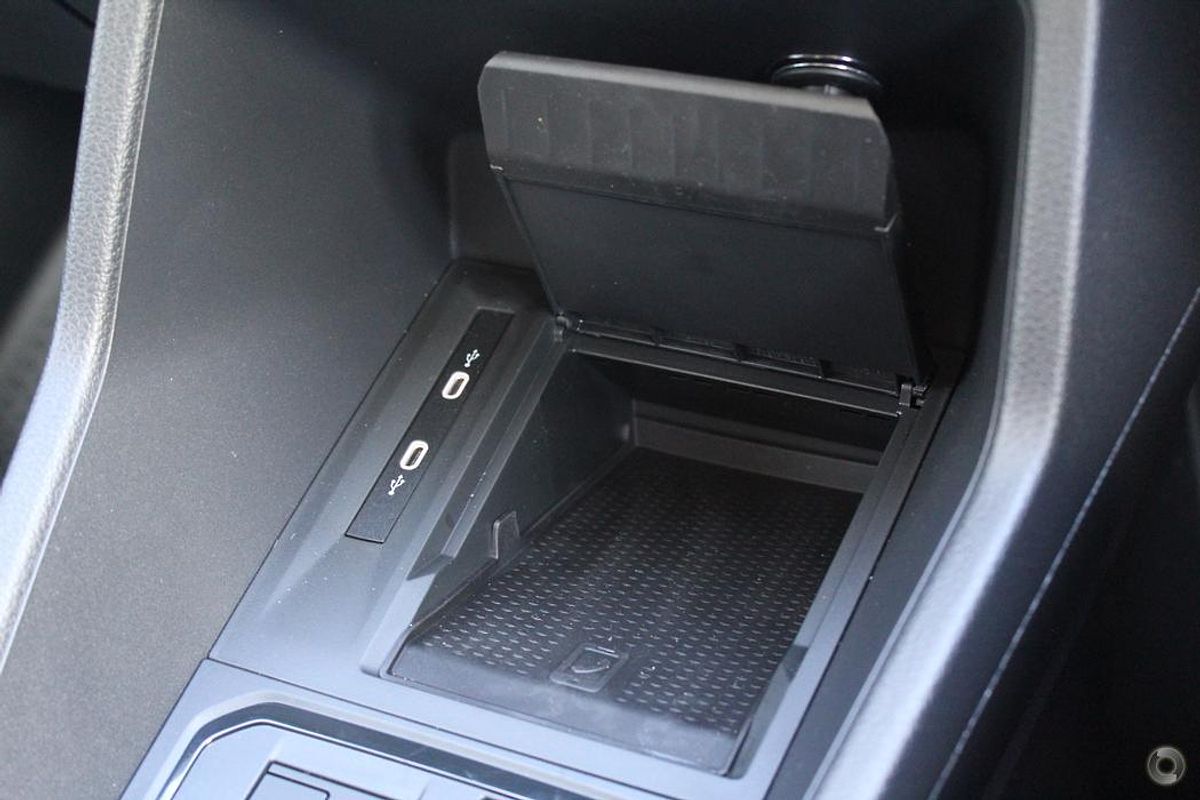2025 Volkswagen Caddy TDI320 5 SWB
