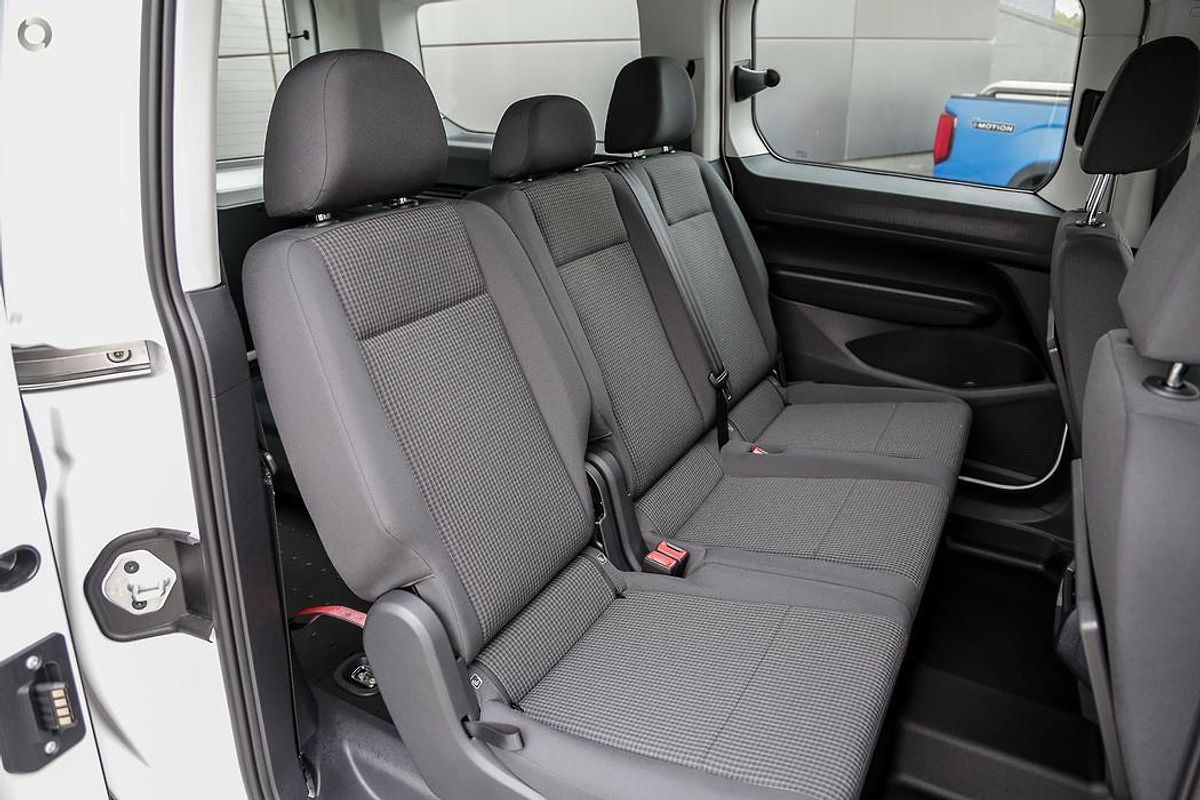 2025 Volkswagen Caddy TDI320 5 LWB