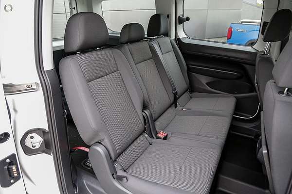2025 Volkswagen Caddy TDI320 5 LWB