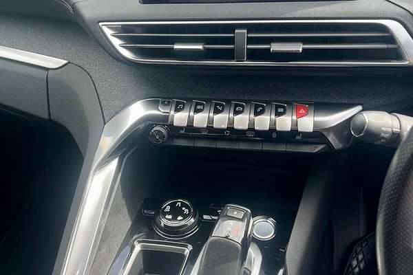 2018 Peugeot 5008 GT Line P87