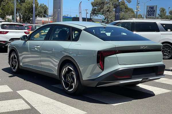 2025 Kia K4 Sport CL4m