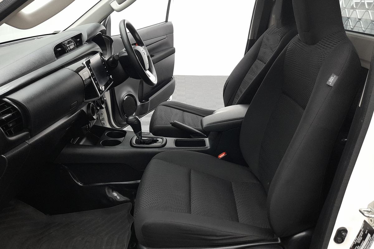 2020 Toyota Hilux SR GUN126R 4X4