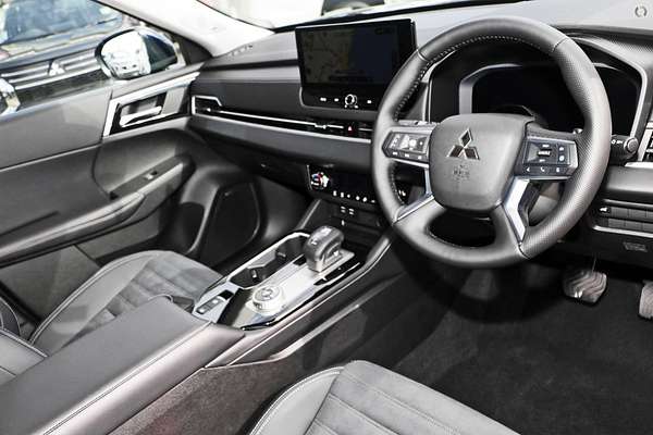 2025 Mitsubishi Outlander Aspire ZM