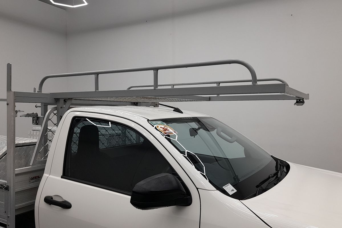 2020 Toyota Hilux SR GUN126R 4X4