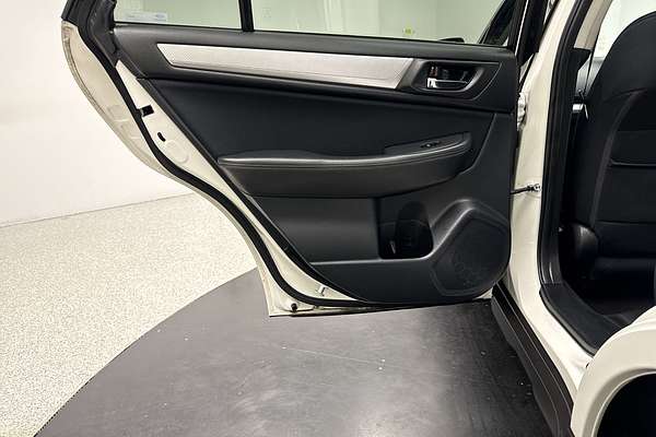 2019 Subaru Outback 2.5i 5GEN