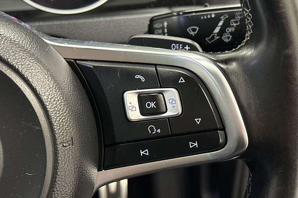 2016 Volkswagen Golf 110TSI Highline 7