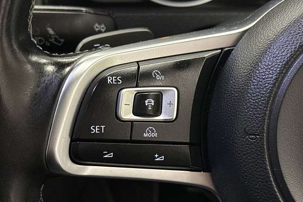 2016 Volkswagen Golf 110TSI Highline 7