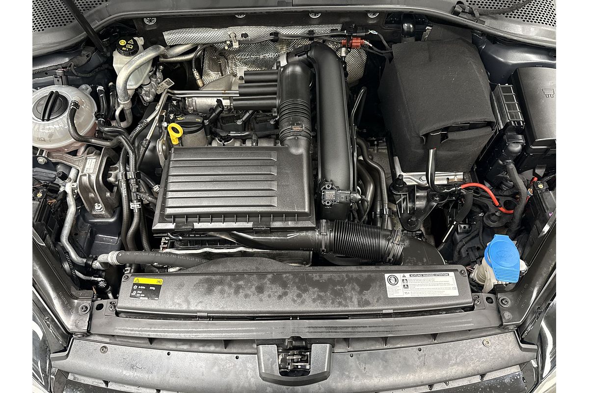 2016 Volkswagen Golf 110TSI Highline 7