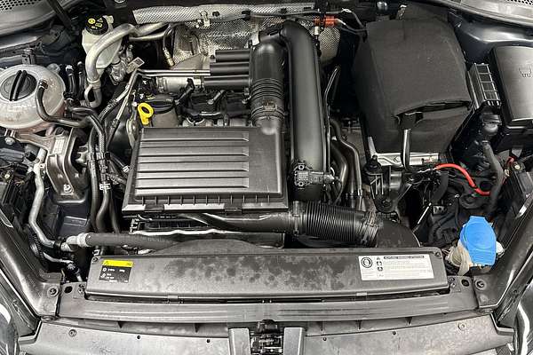 2016 Volkswagen Golf 110TSI Highline 7