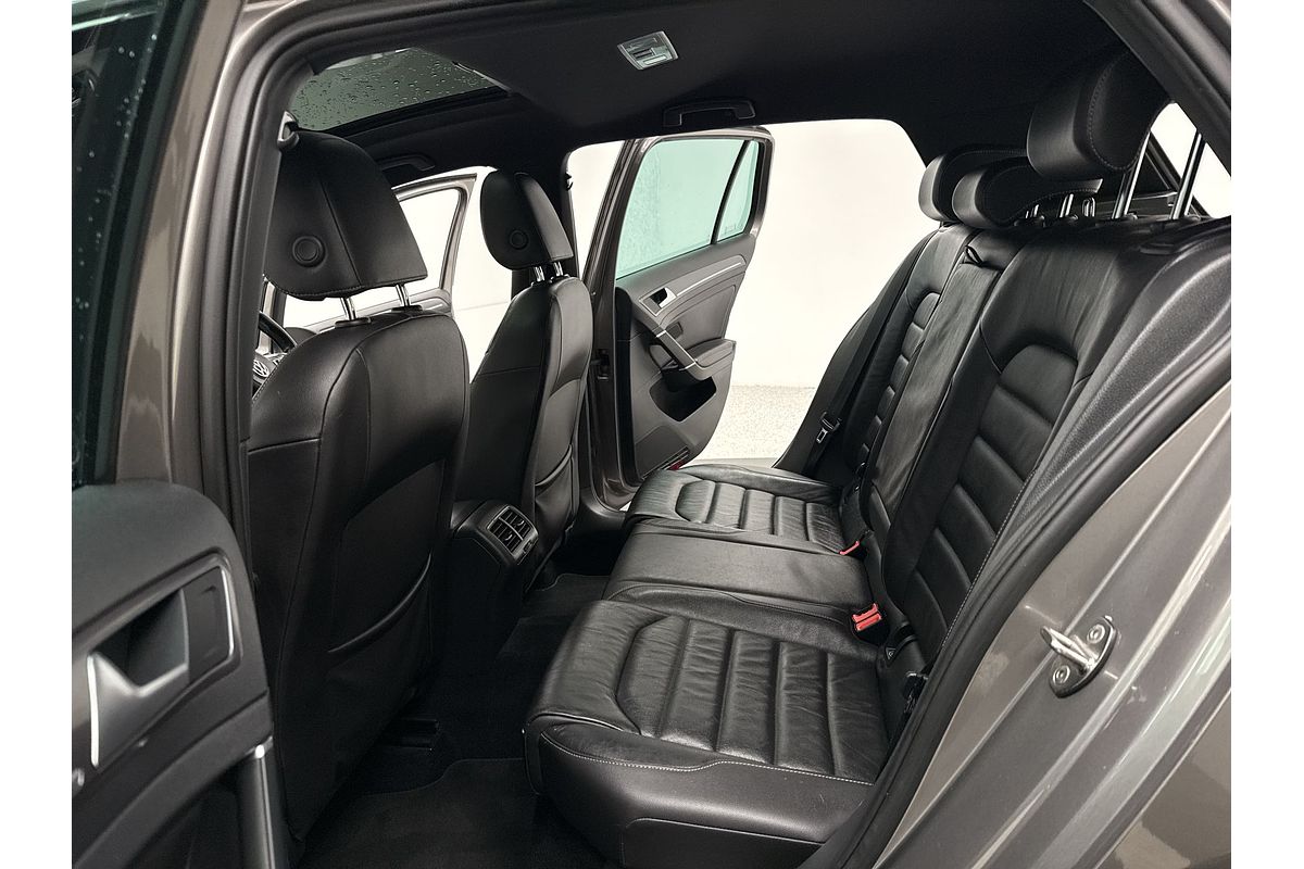 2016 Volkswagen Golf 110TSI Highline 7